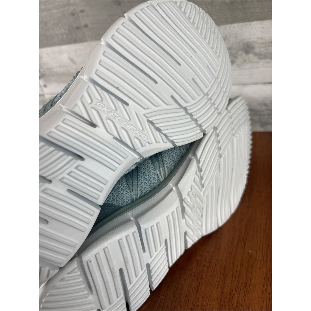 Skechers Women's Glider Tuneful Slip On Memory Foam Sneakers 10 Wide Fit - Picture 7 of 10